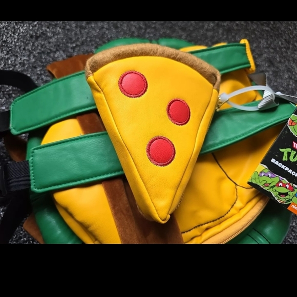TMNT - Neca Backpack Shell with Pizza pouch Teenage Mutant Ninja Turtles - Picture 4 of 6